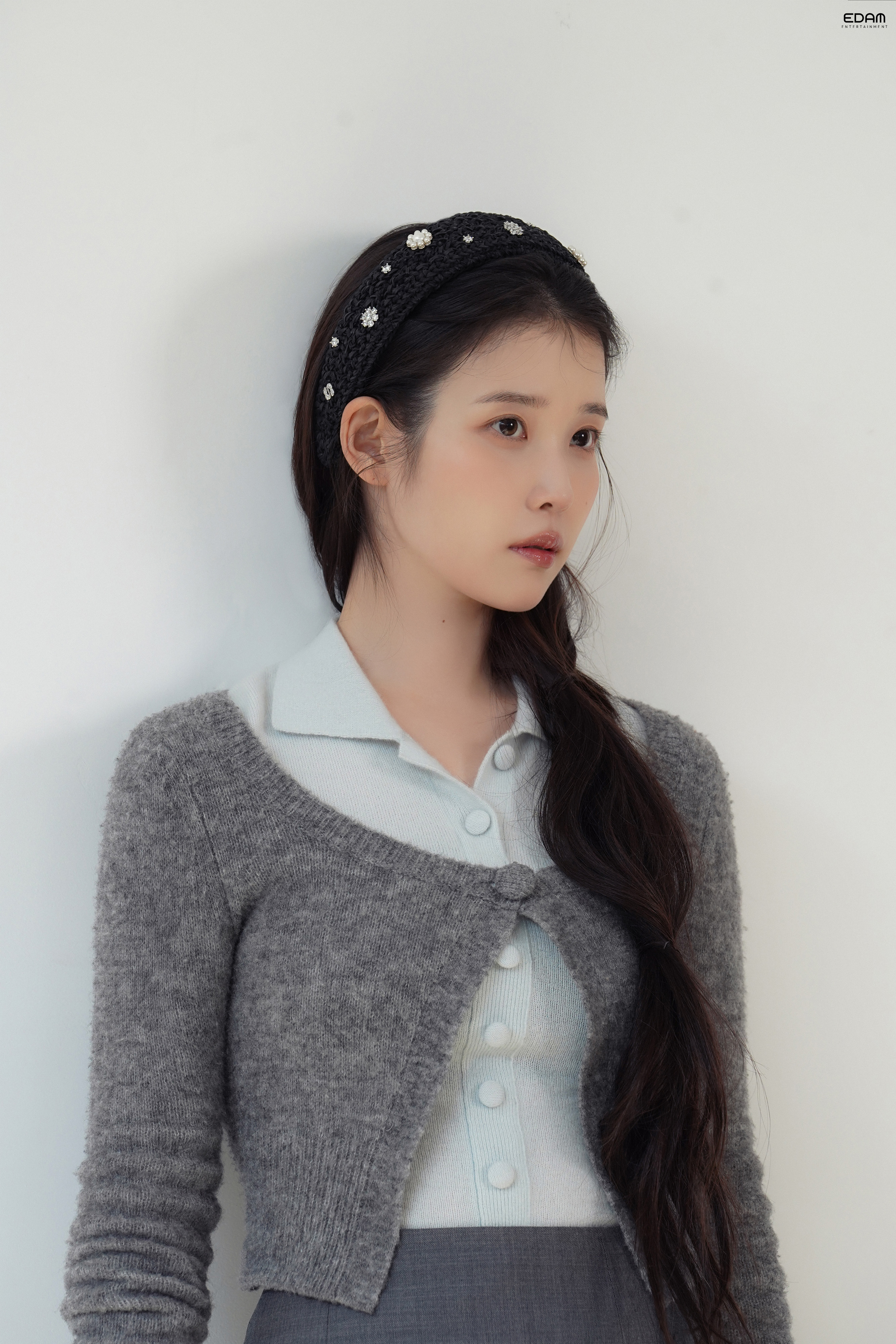 [잡담] 아이유) 코스모폴리탄 아이유가 너무 예쁘고 뽀둥해 | 인스티즈