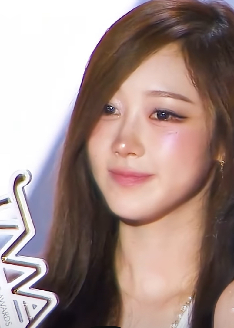 [잡담] 지젤 너무 아름다우심 | 인스티즈