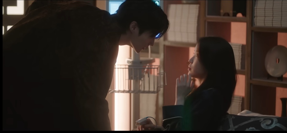 [잡담] 대군부인) 그거잖아 유기된 강아지인 줄 알고 데리고 왔더니 범 새//ㅡ끼 인 거 ㅋㅋㅋㅋ | 인스티즈