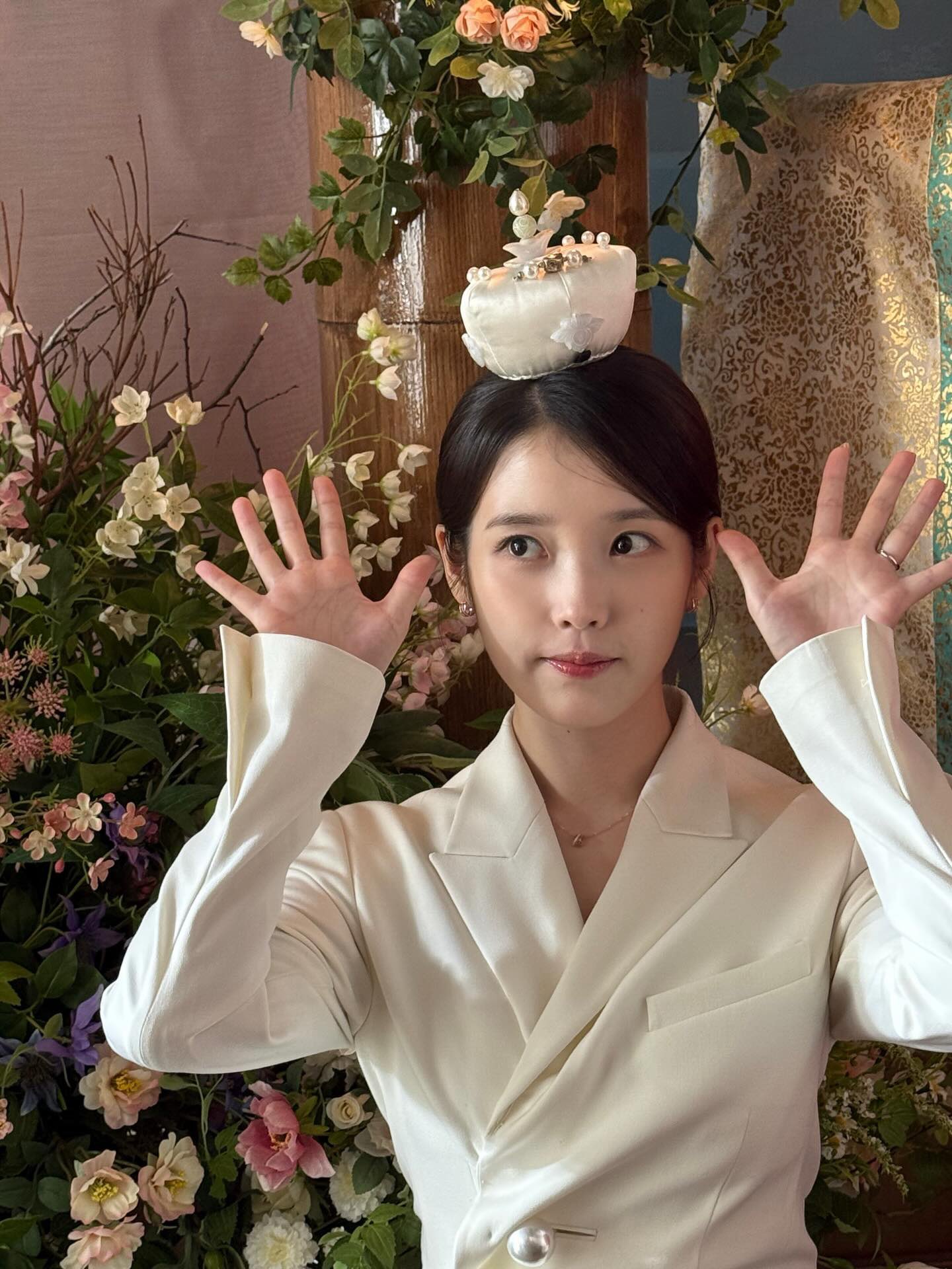 [잡담] 아이유) 260502 아이유 인스타 업뎃 | 인스티즈