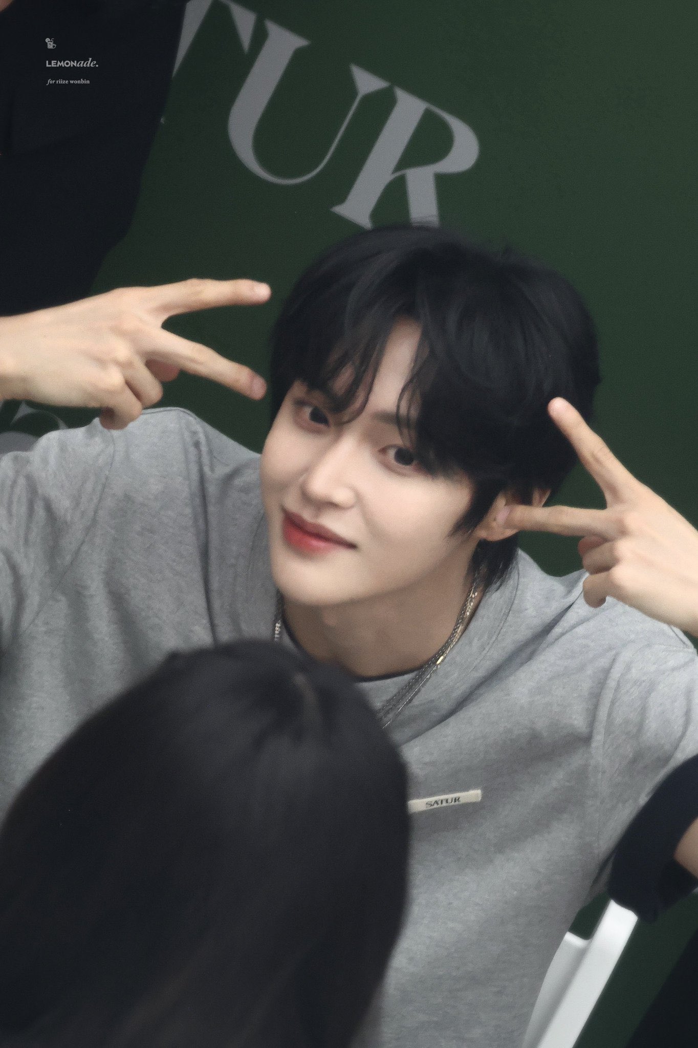 [잡담] 원빈 앞에서 본 팬들 | 인스티즈