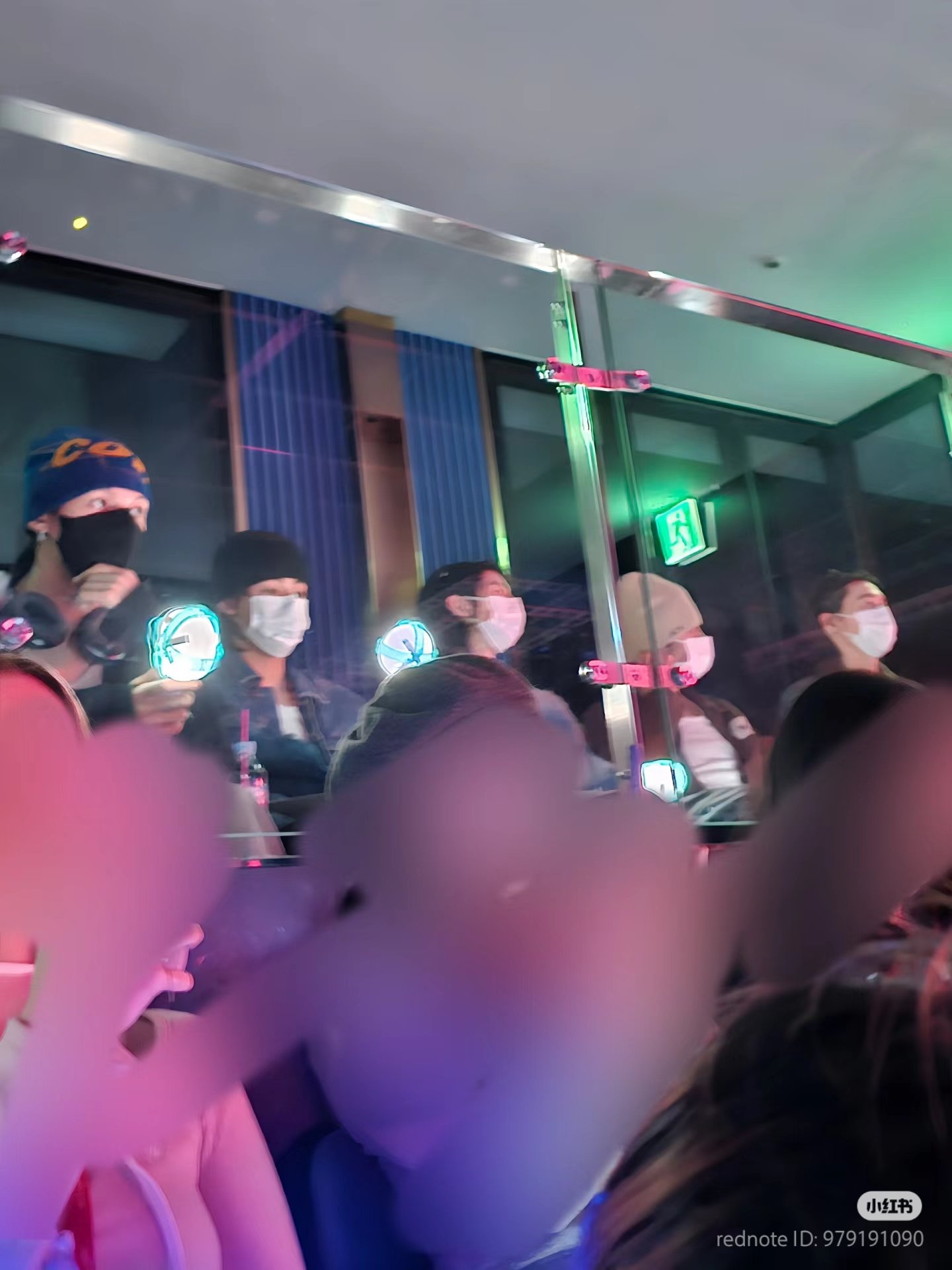 [잡담] 코르티스 선배님콘에서 처음 목격 됐을 때 | 인스티즈
