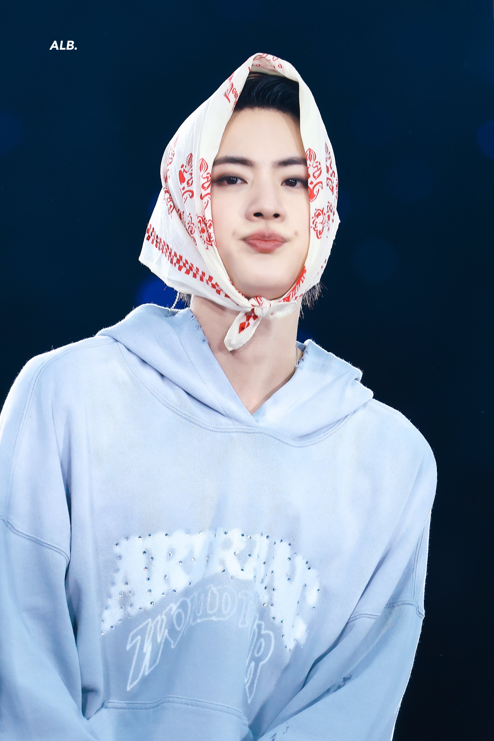 [잡담] 방탄 진 깨물근 뿅 | 인스티즈