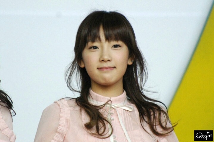 [잡담] 태연 은채 보고 21살에 이렇게 생기면 무슨 기분일까 하는거 진짜 충격이네 | 인스티즈