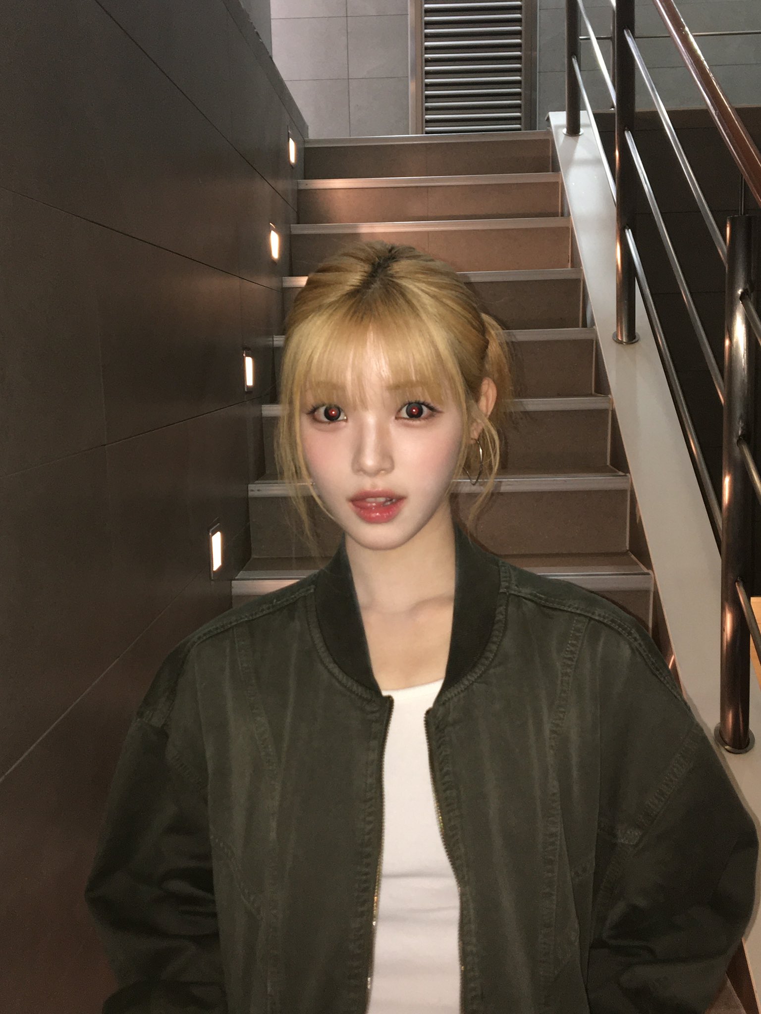 [잡담] 어제 유하 금앞있 한후로 제일 예뻤던거같아 | 인스티즈