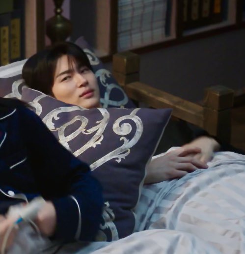 [잡담] 대군부인) 완이 세모눈 ㅈㅉ 개웃기네 | 인스티즈