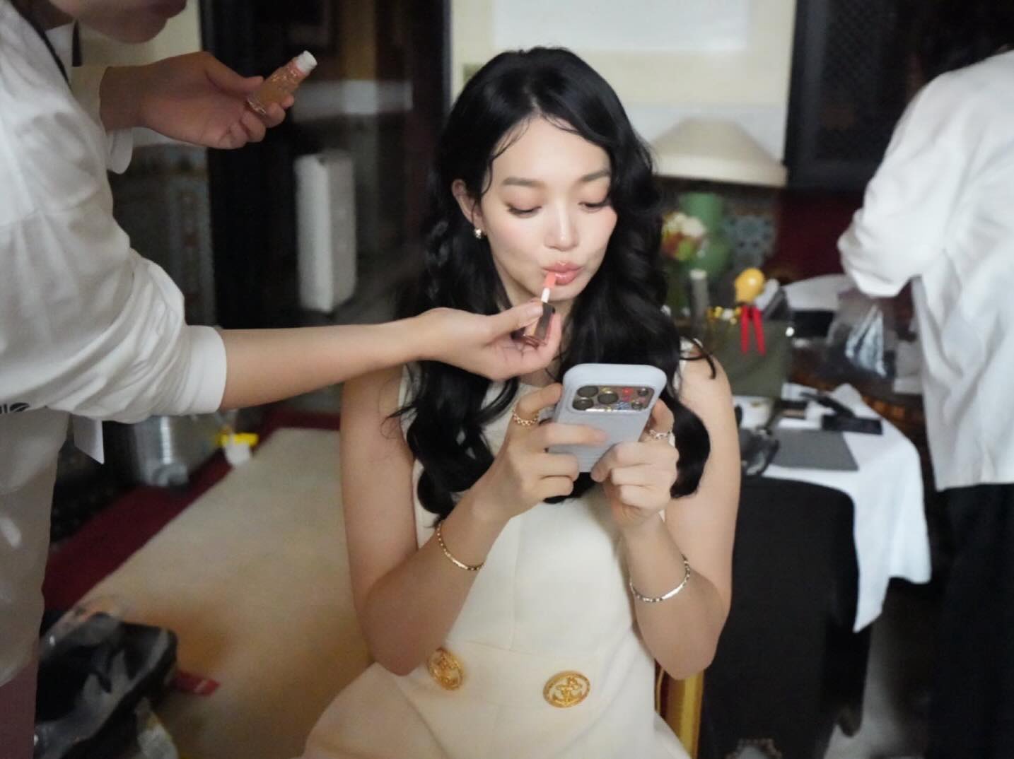 [잡담] 신민아) 260503 신민아 인스타 업뎃 | 인스티즈