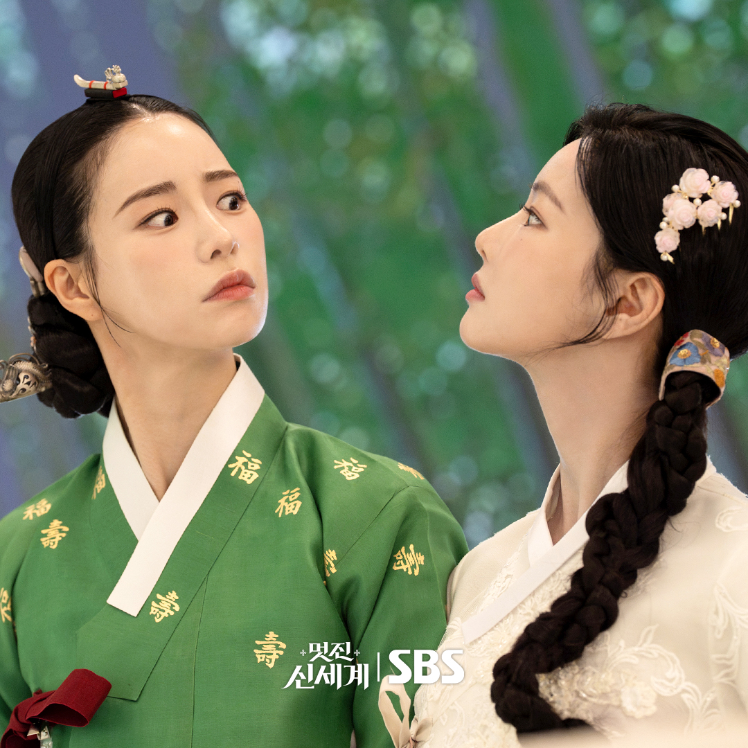[잡담] 멋진신세계) 제대로 맞붙은 맑은 눈의 그녀들?!무명배우 임지연과 톱스타 이세희의 신경전⚡ | 인스티즈