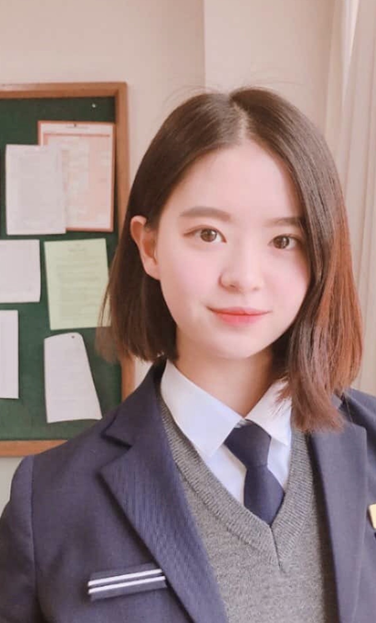 [잡담] 기리고 여주 학원물 더 찍어줬으면 좋겠다 | 인스티즈