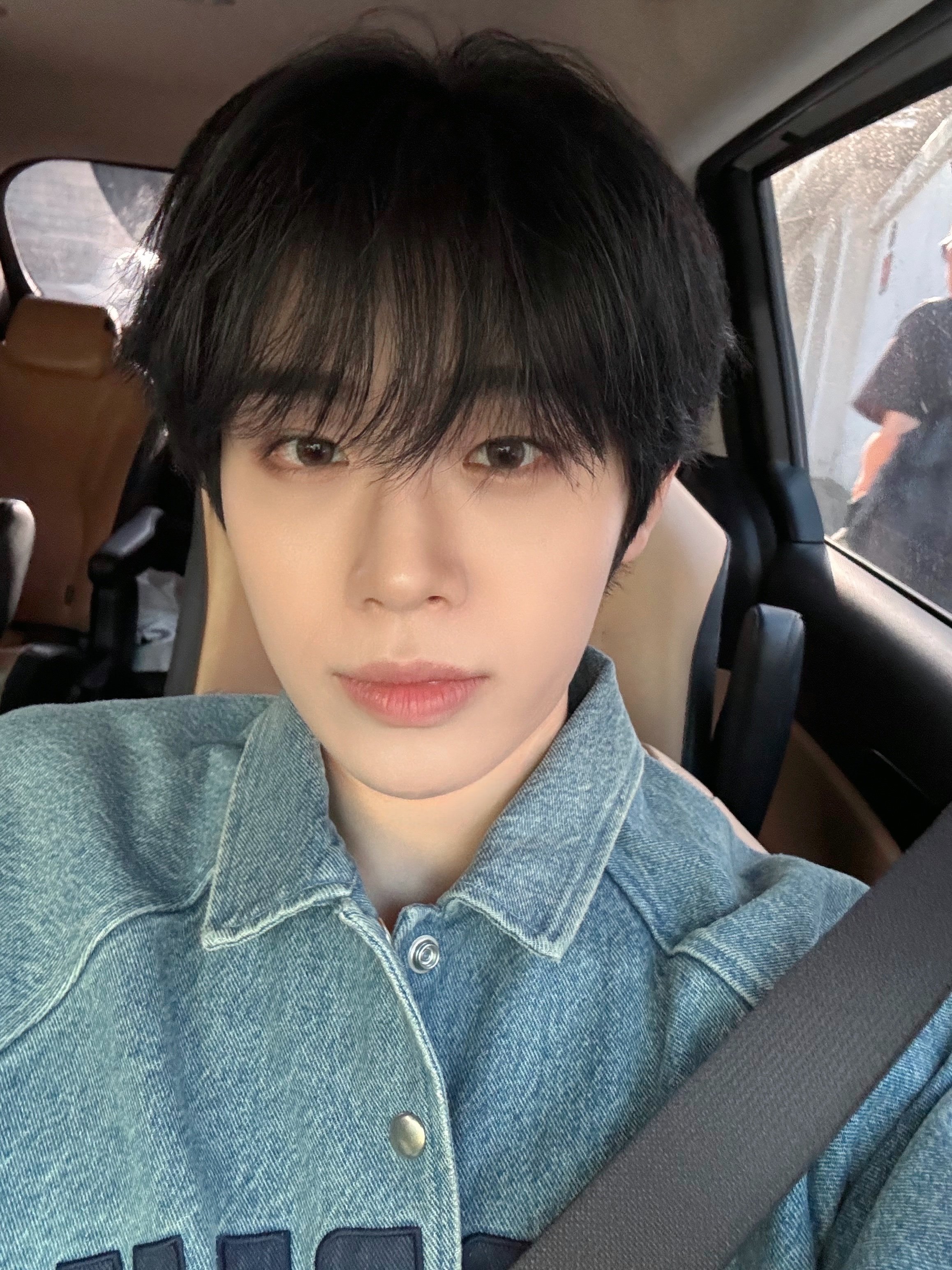 [잡담] 오늘자 김태래 셀카 쏩니다 | 인스티즈