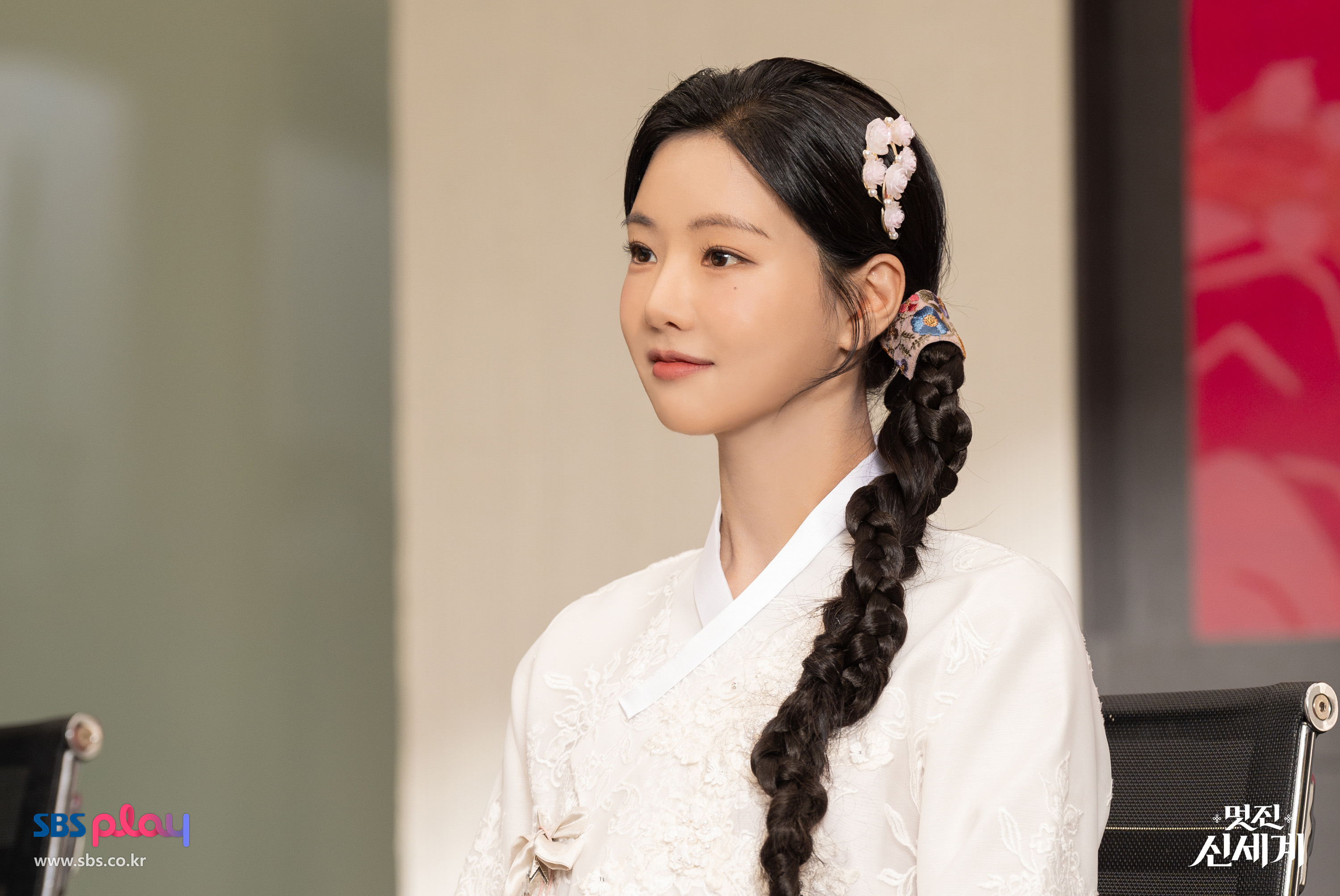 [잡담] 멋진신세계) 임지연 이세희 둘다 이쁘다 | 인스티즈