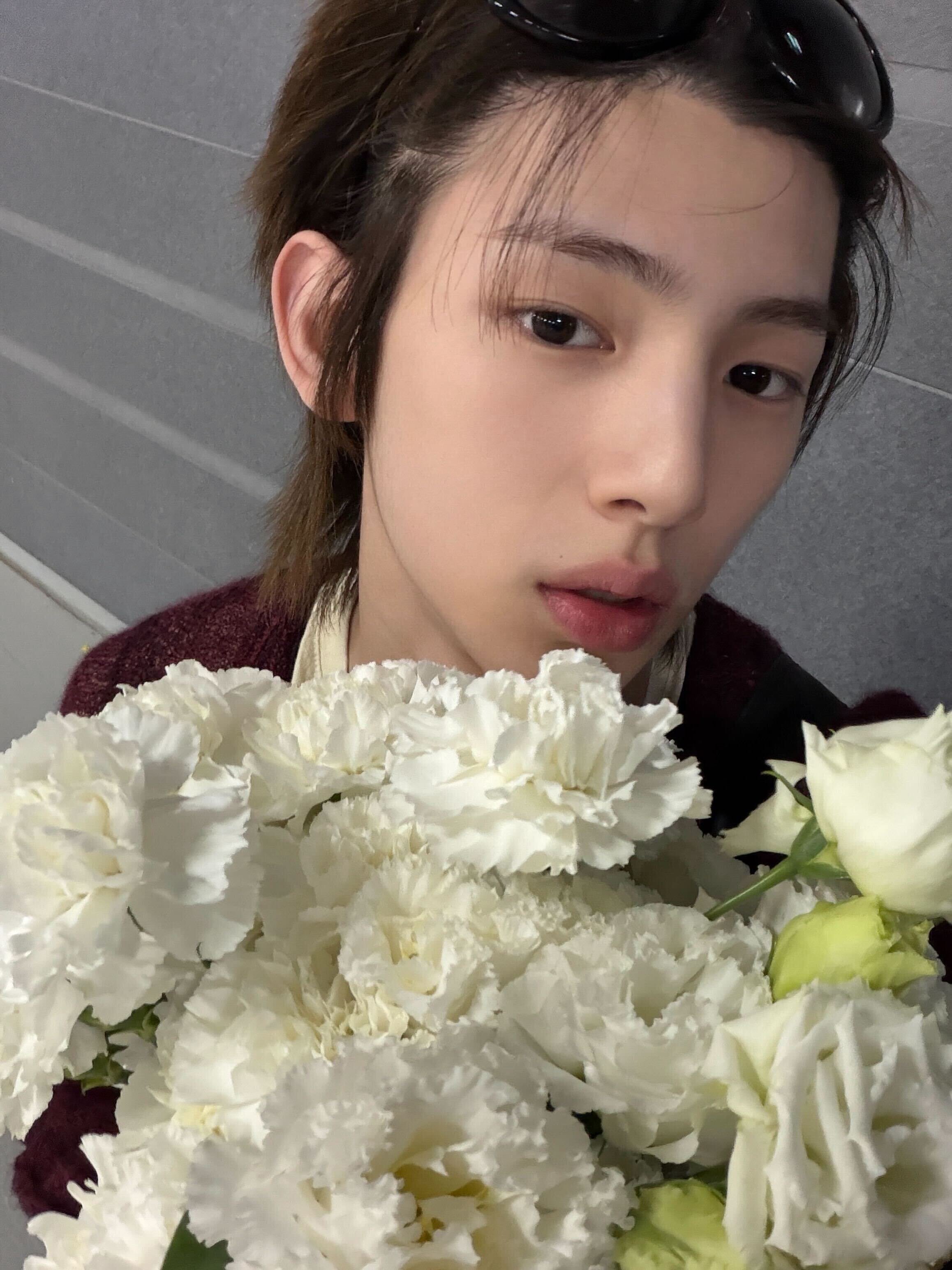 [잡담] 코르티스 주훈 잘생겼는데 은근 예쁘게 생겼다 | 인스티즈