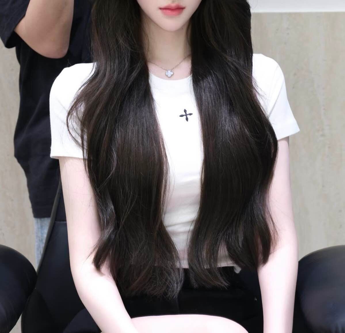 [잡담] 좀 보수적인 직장(공공기관, 은행) 머리 길이 제한 있어? | 인스티즈