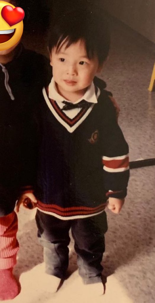[잡담] 어린이날이니까...지금 35살인 이 아기 누구게ㅎ | 인스티즈