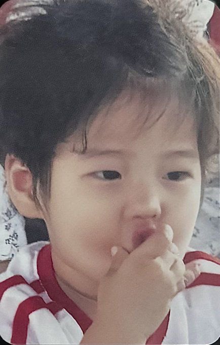 [잡담] 이 애기 누구겡?! | 인스티즈