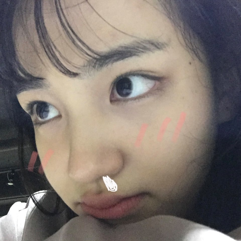 [잡담] 아이브 어린이날이라고 애기때 사진 새로 올라왔는데 너무 귀엽다ㅋㅋㅋㅋㅋㅋ | 인스티즈