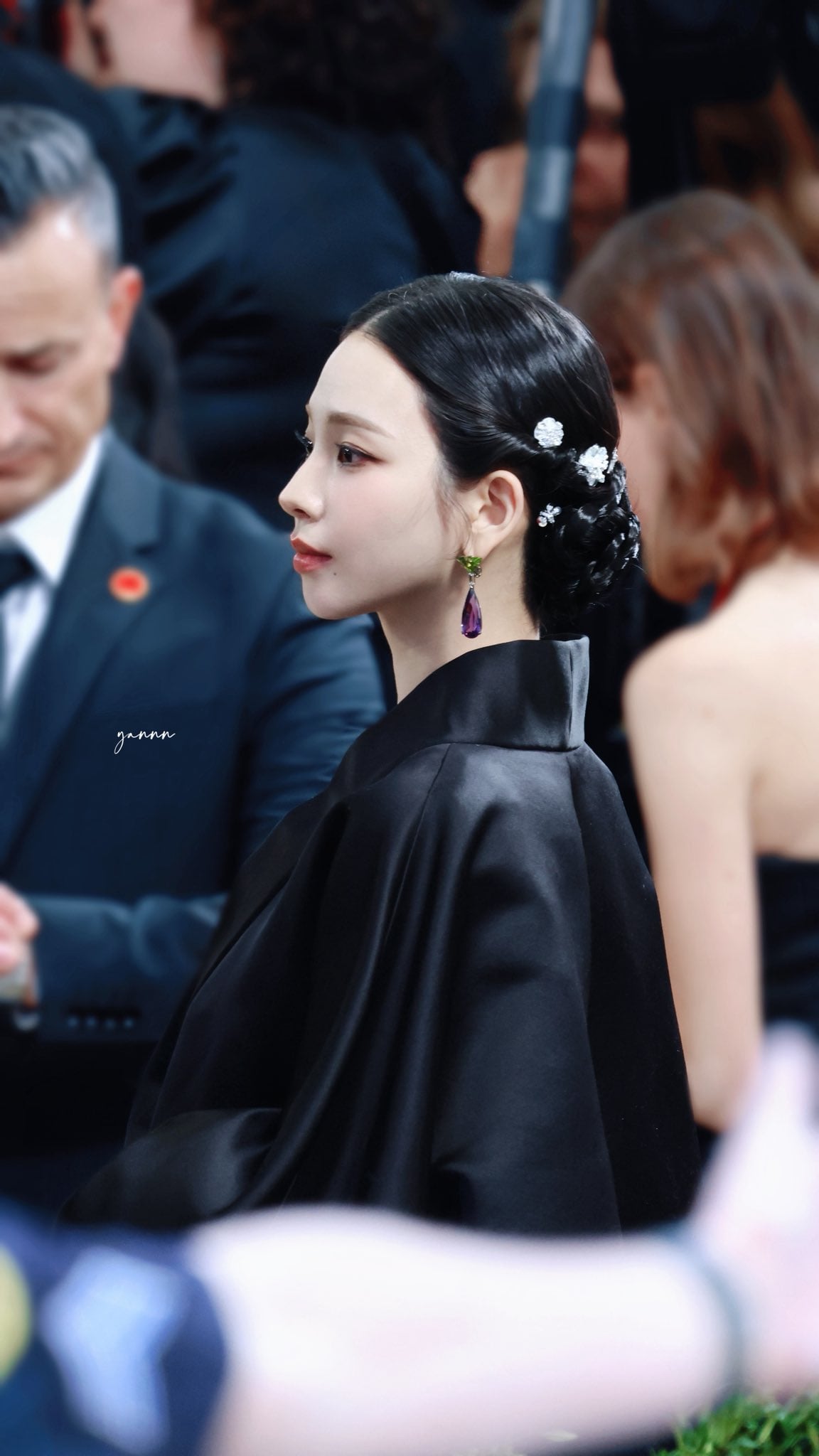 [잡담] 카리나 멧갈라 이제 보는데 진짜 미쳤네 | 인스티즈