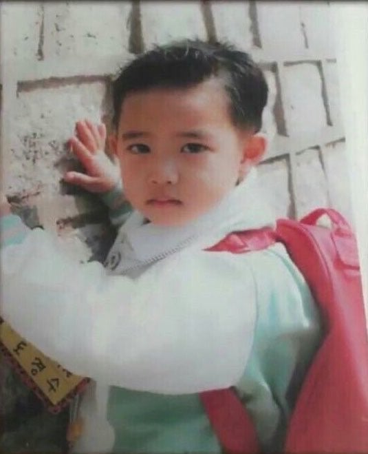 [잡담] 도경수씨 애기때 사진 자만추했는데.. | 인스티즈