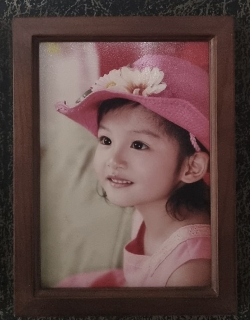 [잡담] 엔믹스 설윤 애기때 사진 진짜 넘사벽이네 | 인스티즈