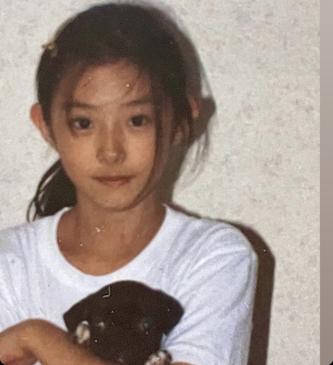 [잡담] 어렸을 때 사진 누구게 | 인스티즈