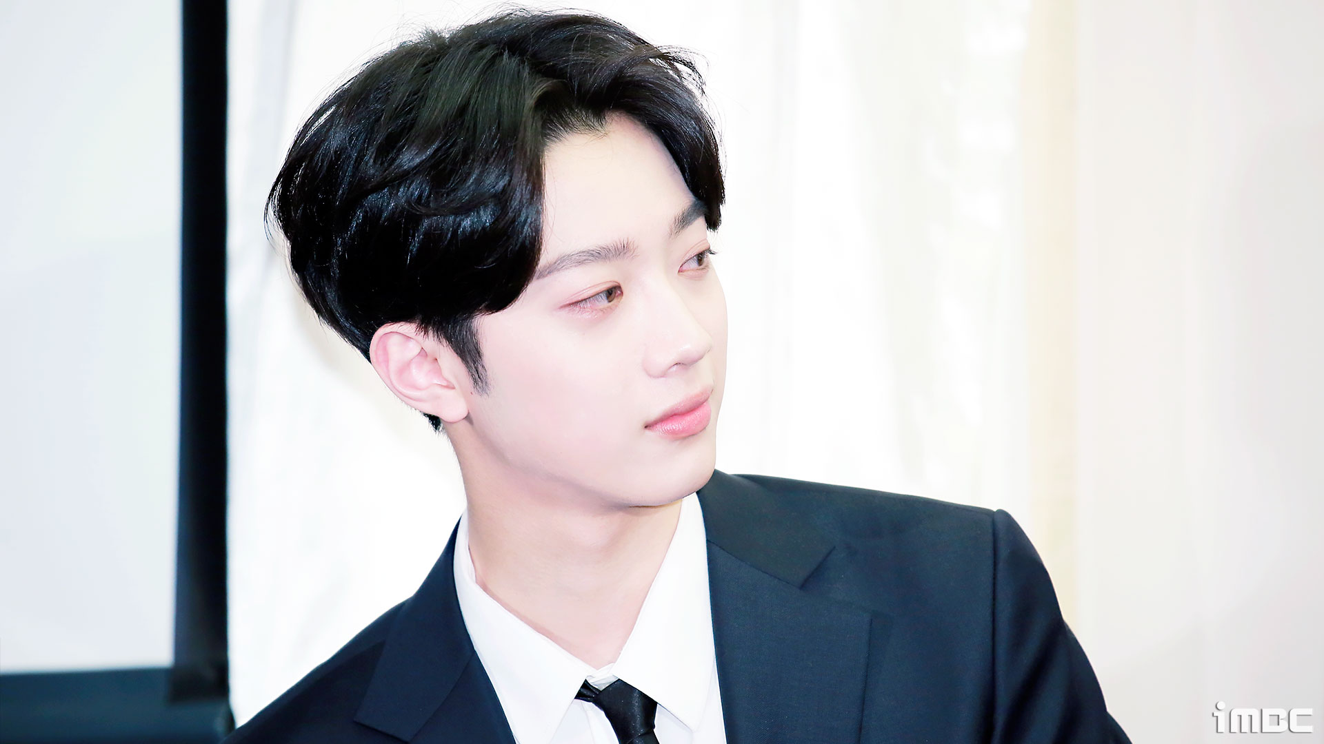 [잡담] 와 근데 연예인 라이관린 진짜 절세미인이다 너무 아까워 | 인스티즈