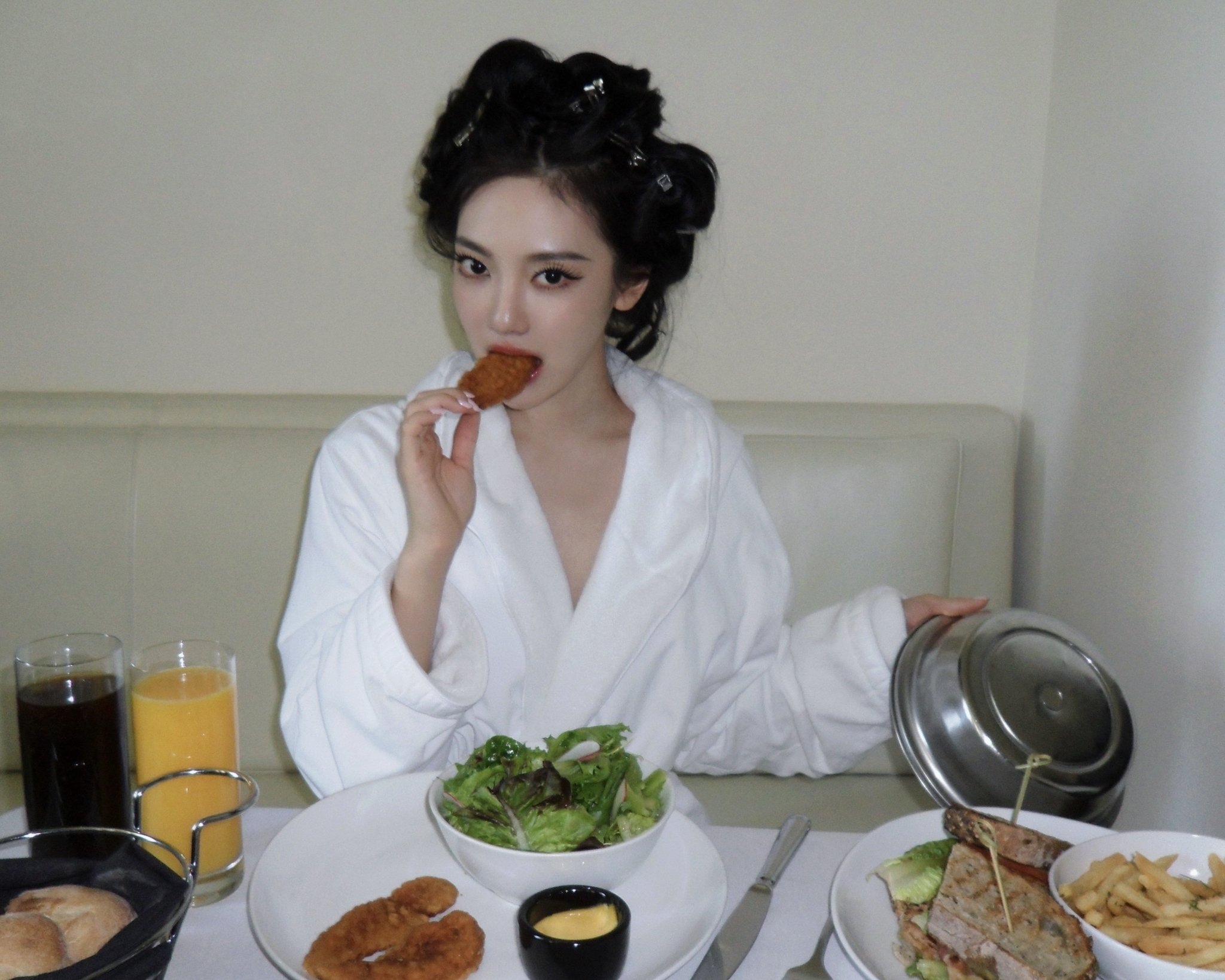 [잡담] 닝닝 멧갈라 준비하는거 귀엽다 | 인스티즈