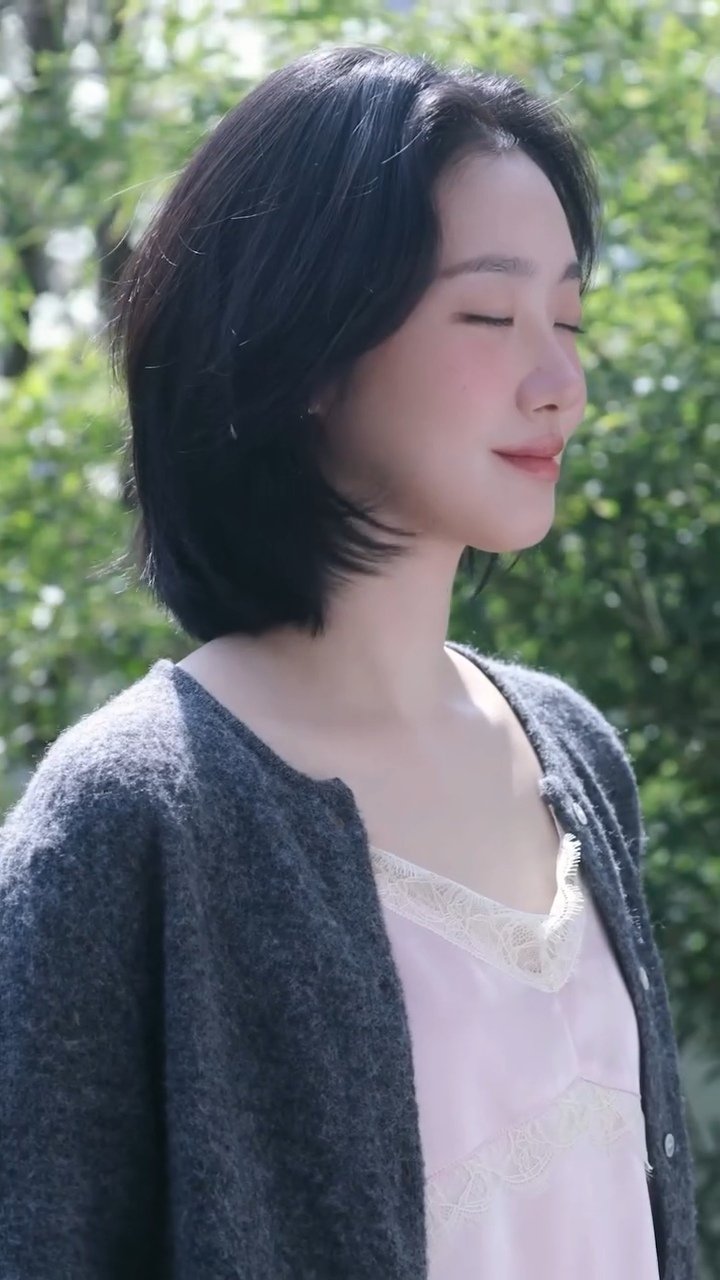 [잡담] 김고은 분위기 독보적이다 진짜 | 인스티즈