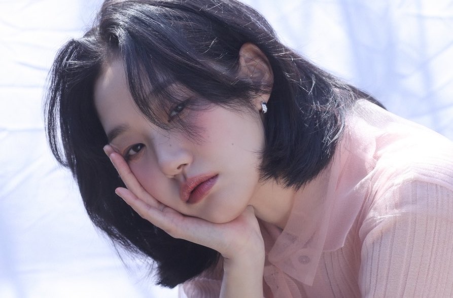 [잡담] 김고은 분위기 독보적이다 진짜 | 인스티즈