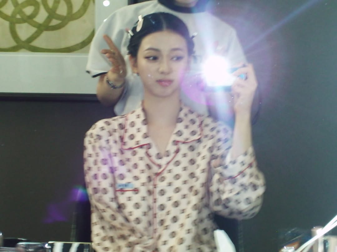 [잡담] 260506 카리나 인스타 📸 🥂 | 인스티즈