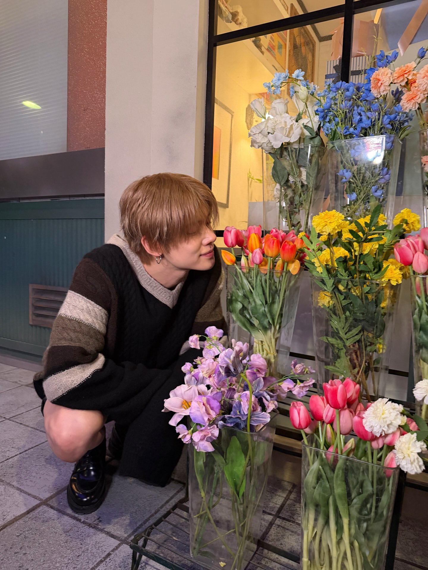 [잡담] 연준이 요 니트 ㄹㅇ 핏 너무 이쁨 | 인스티즈