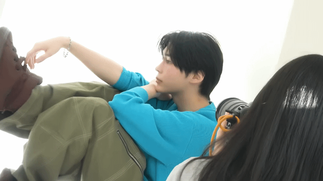 [잡담] 성한빈 잘생긴 거 축하해 | 인스티즈