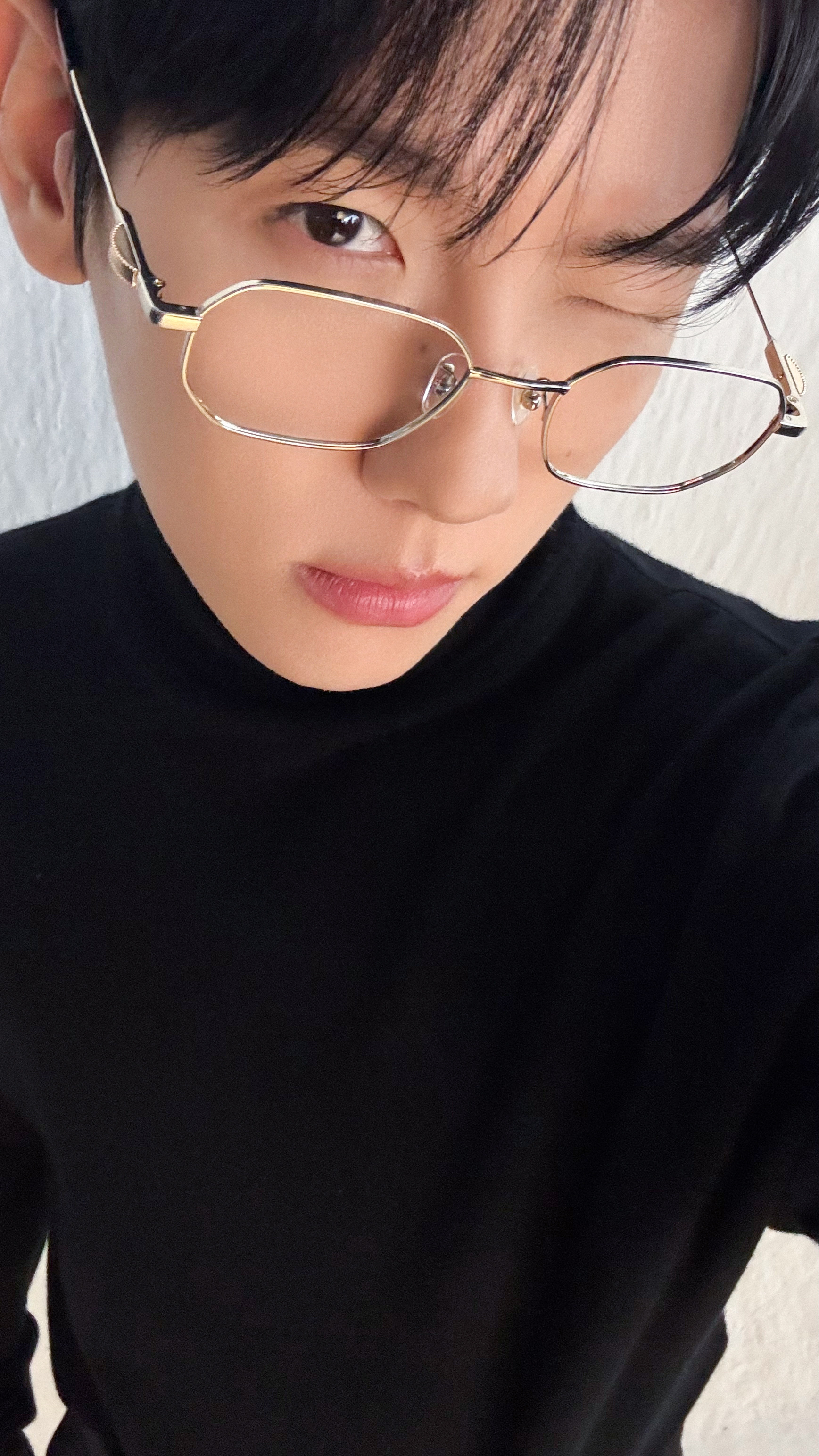 [잡담] 백현 방금 버블 셀카 미쳤다네요 | 인스티즈