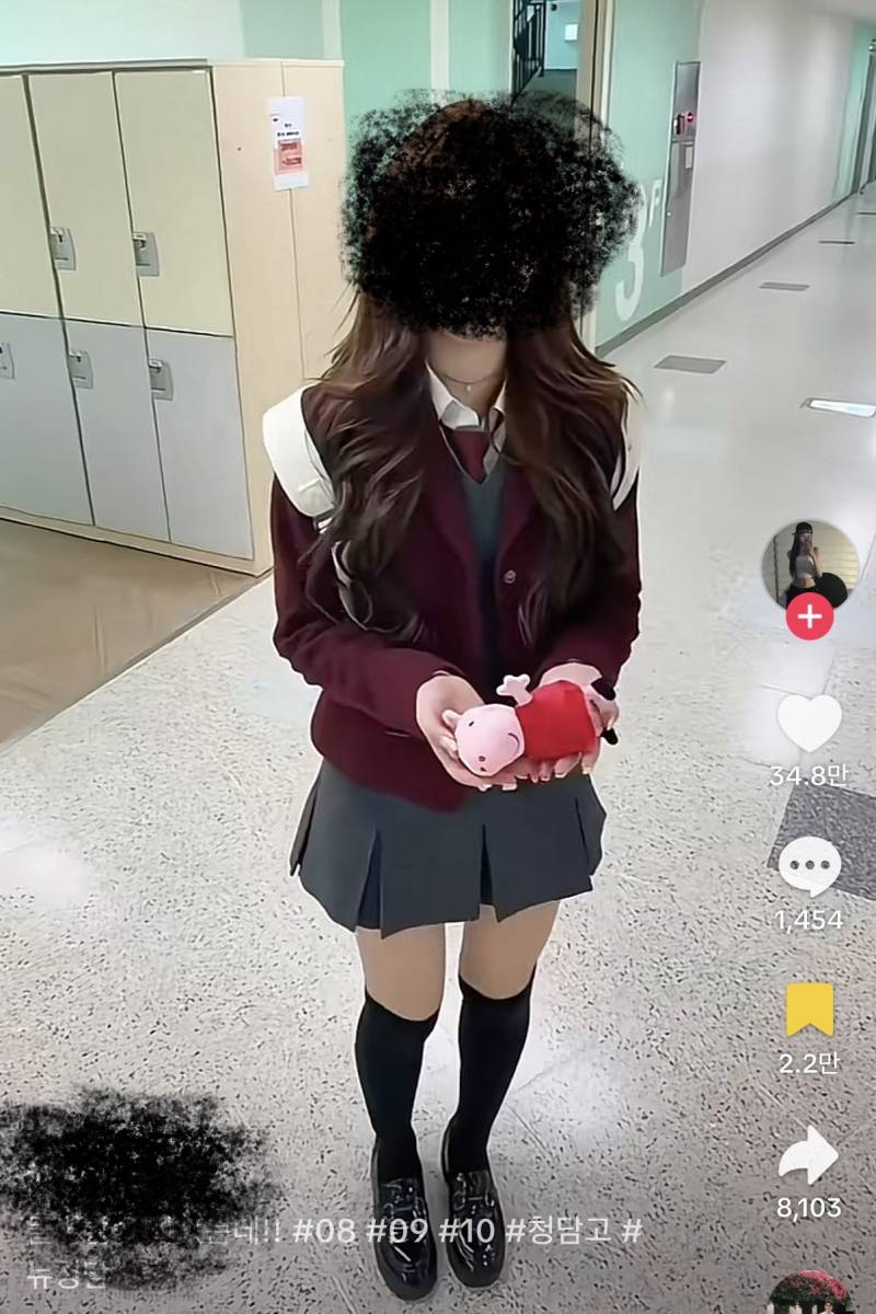 [잡담] 어디 교복이 더 예뻐? | 인스티즈