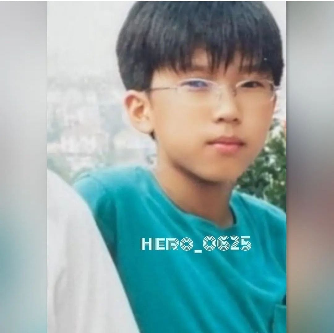 [잡담] 어제 새로 공개된 임영웅 어린시절 사진.jpg | 인스티즈