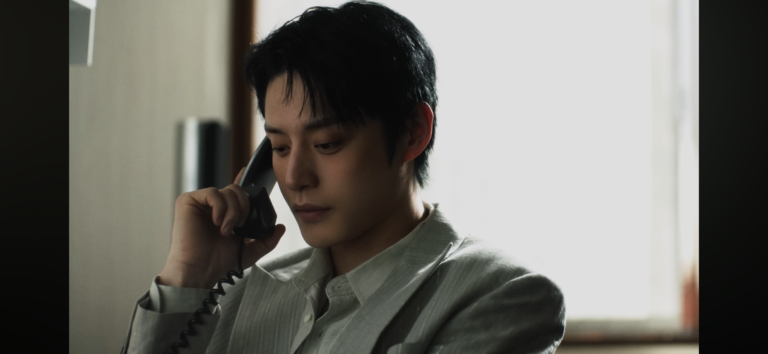 [잡담] 김지웅 컨셉필름 분위기 뭐임 | 인스티즈