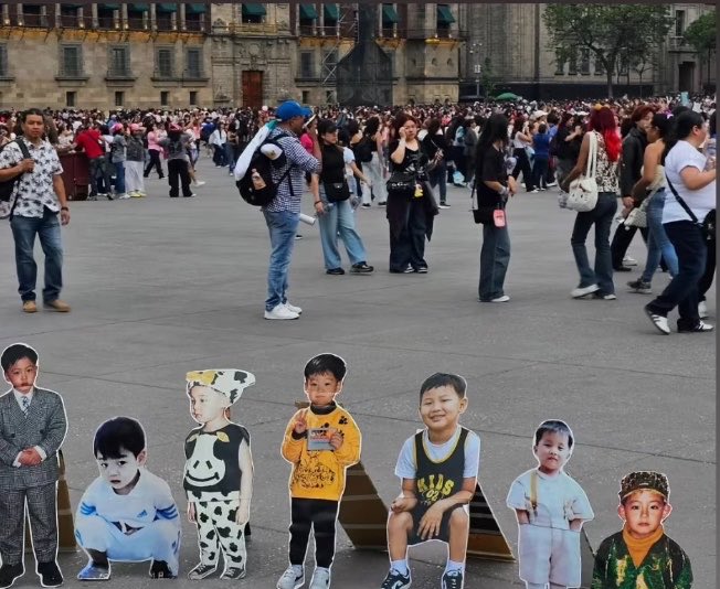 [잡담] 멕시코 광장에 어린이날 기념 방탄 멤버들 등신대 | 인스티즈