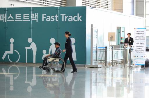 국민정서에 20년동안 멈춰있는 인천공항 서비스..JPG | 인스티즈