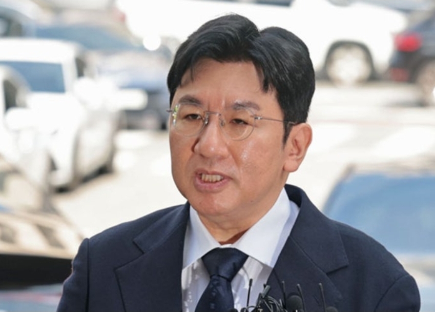 [정보/소식] [속보] 검찰, "경찰, 방시혁 수사도 제대로 안해놓고 무턱대고 구속 청구만 하면 다냐" | 인스티즈