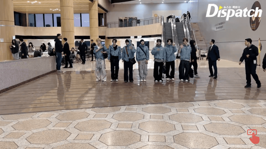 [마플] 알디원 팬들은 공항까지 안 따라가나봐 | 인스티즈