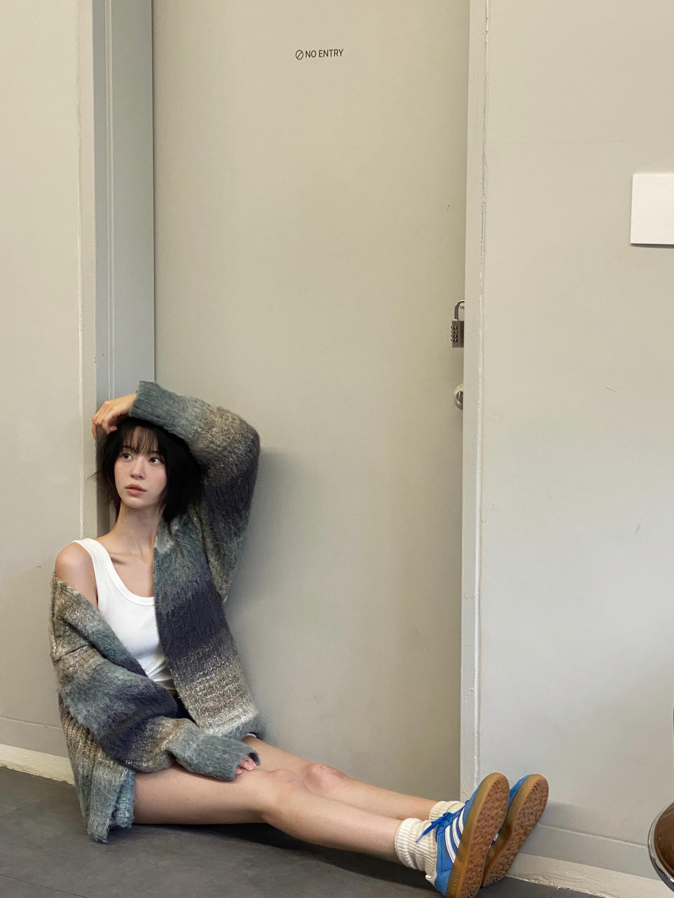 [잡담] 기리고 여주 숏컷으로 화보 찍은 거 너무 잘생겻오..🤍 | 인스티즈