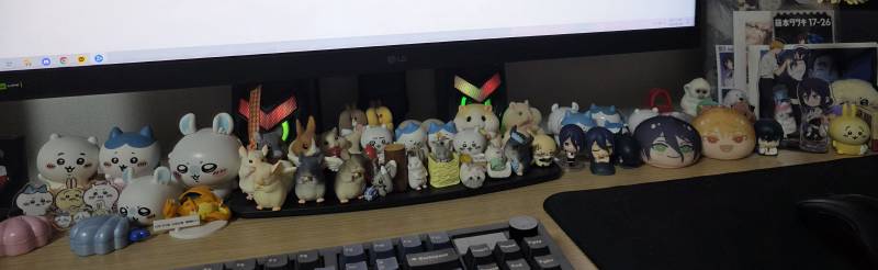 [잡담] 내 책상 피규어들 보고 갈 사람 | 인스티즈