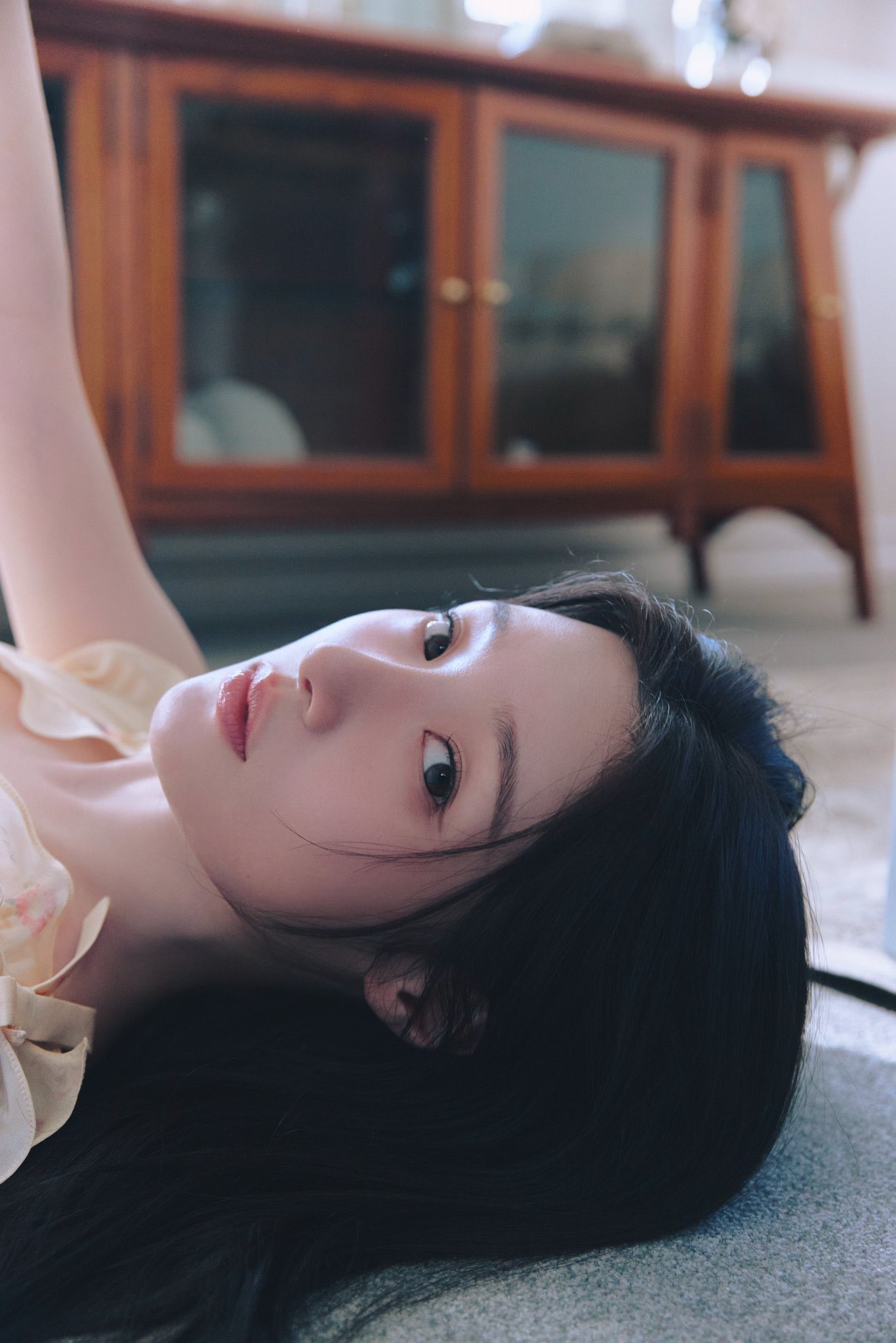 [잡담] 정채연 오랜만에 보는데 ㄹㅇ 예쁘다.. | 인스티즈