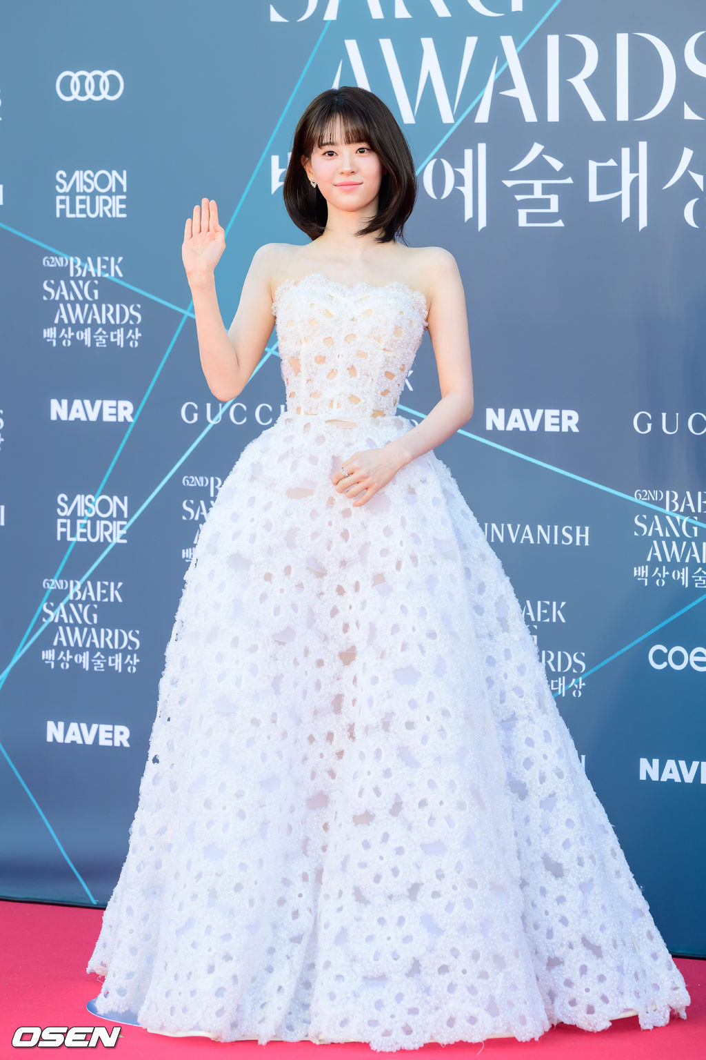 [미디어] 백상 레드카펫 전소영 | 인스티즈