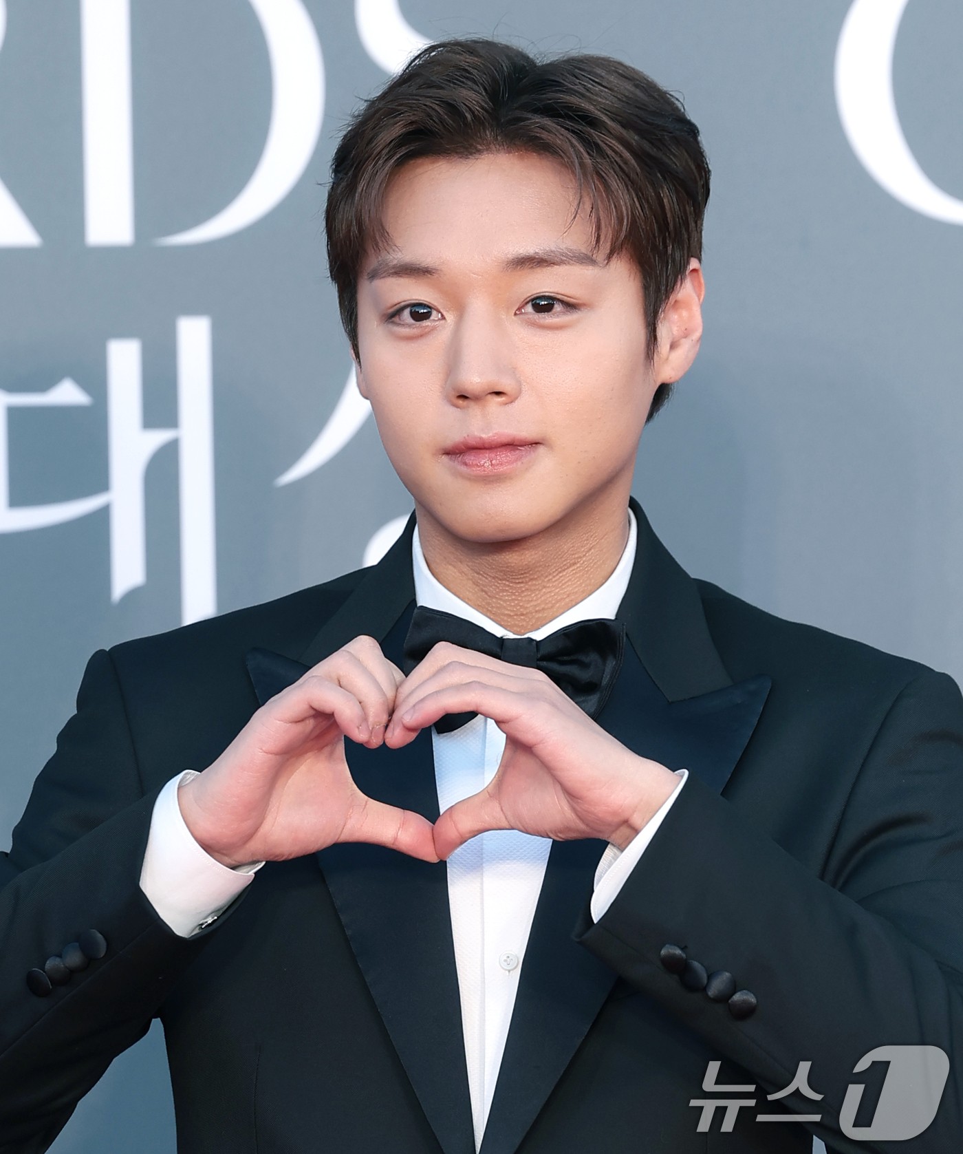 [미디어] 백상 레드카펫 박지훈 | 인스티즈