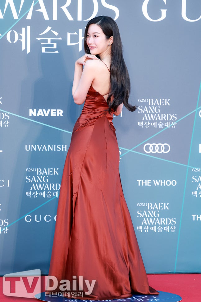 [잡담] 문가영) 260508 백상예술대상 레드카펫 문가영 기사사진 | 인스티즈