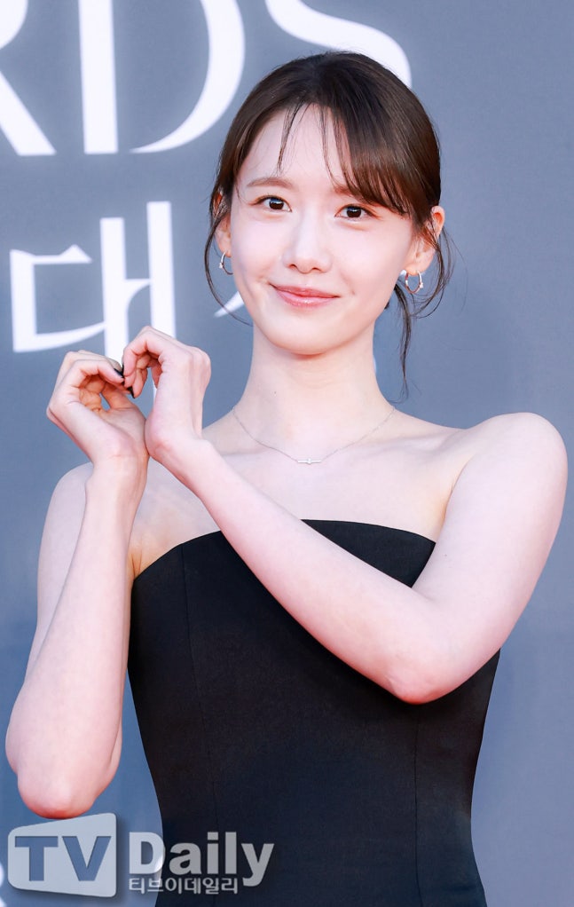 [잡담] 윤아) 오늘 백상예술대상 레드카펫 임윤아 기사사진 | 인스티즈