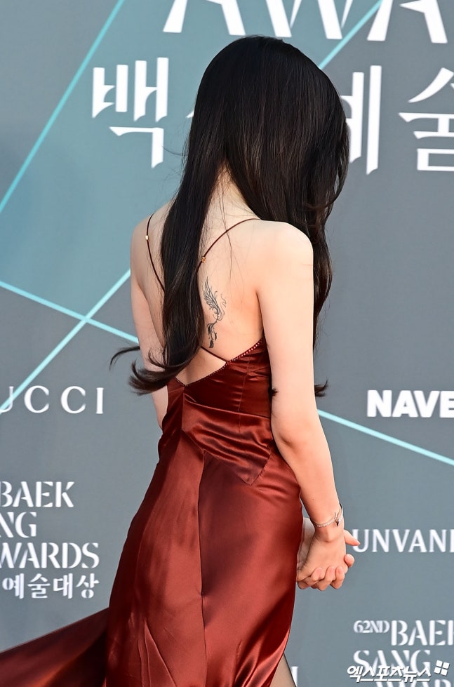 [잡담] 문가영) 260508 백상예술대상 레드카펫 문가영 기사사진 | 인스티즈