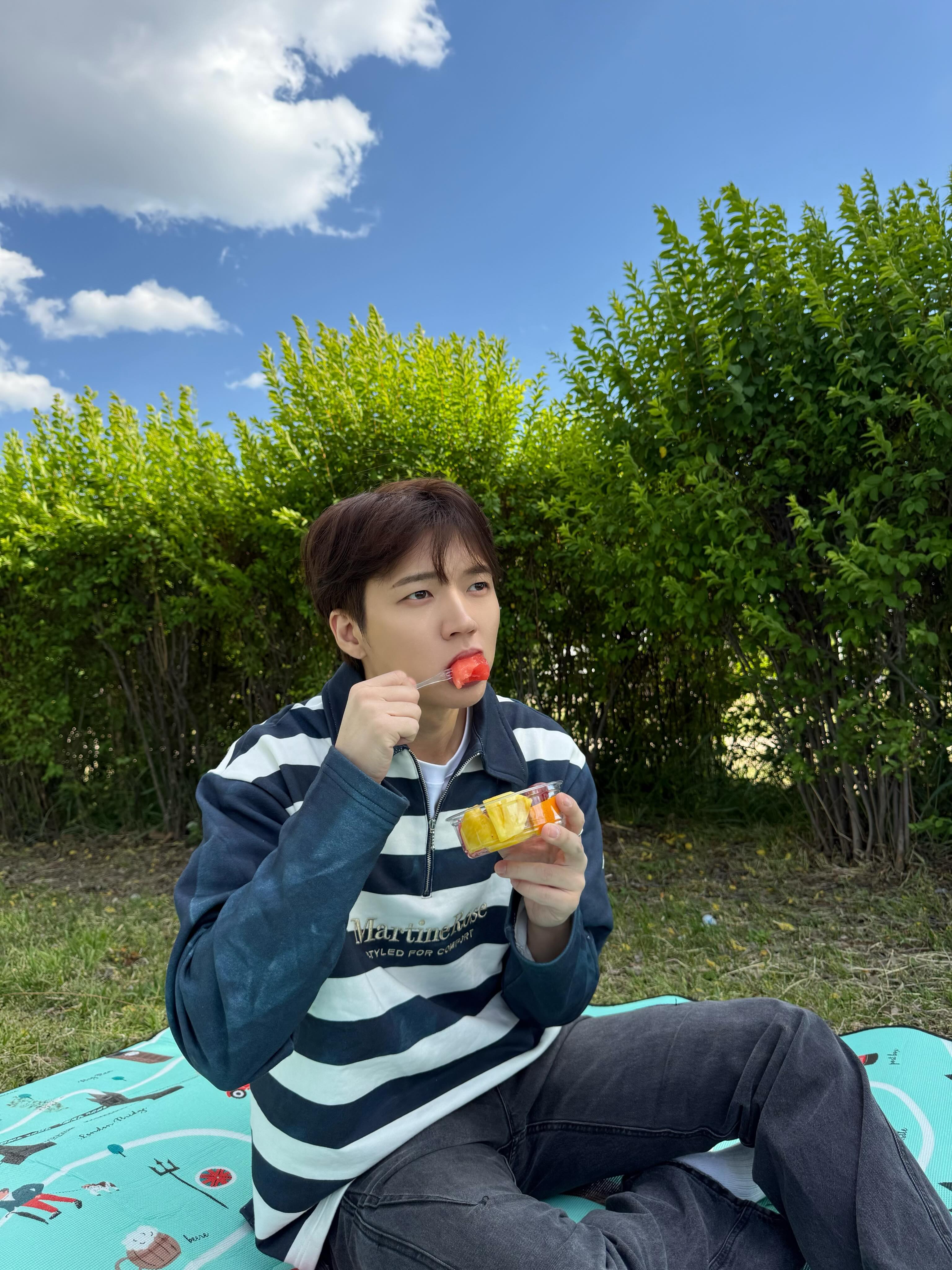 [잡담] 아 남우현 ㄹㅈㄷ 남친 아니 남편짤 떴다 | 인스티즈