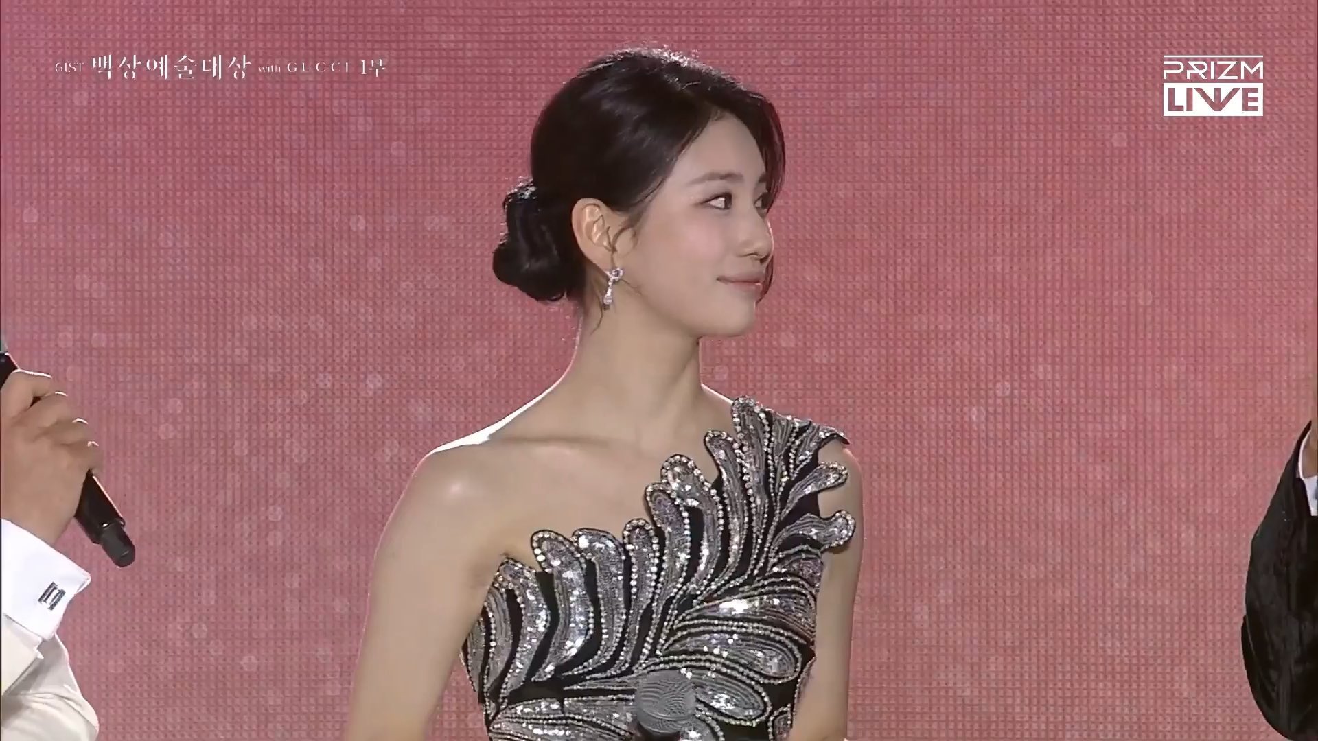 [잡담] 수지는 백상보니 이 머리가 ㄹㅇ 찰떡이네 | 인스티즈