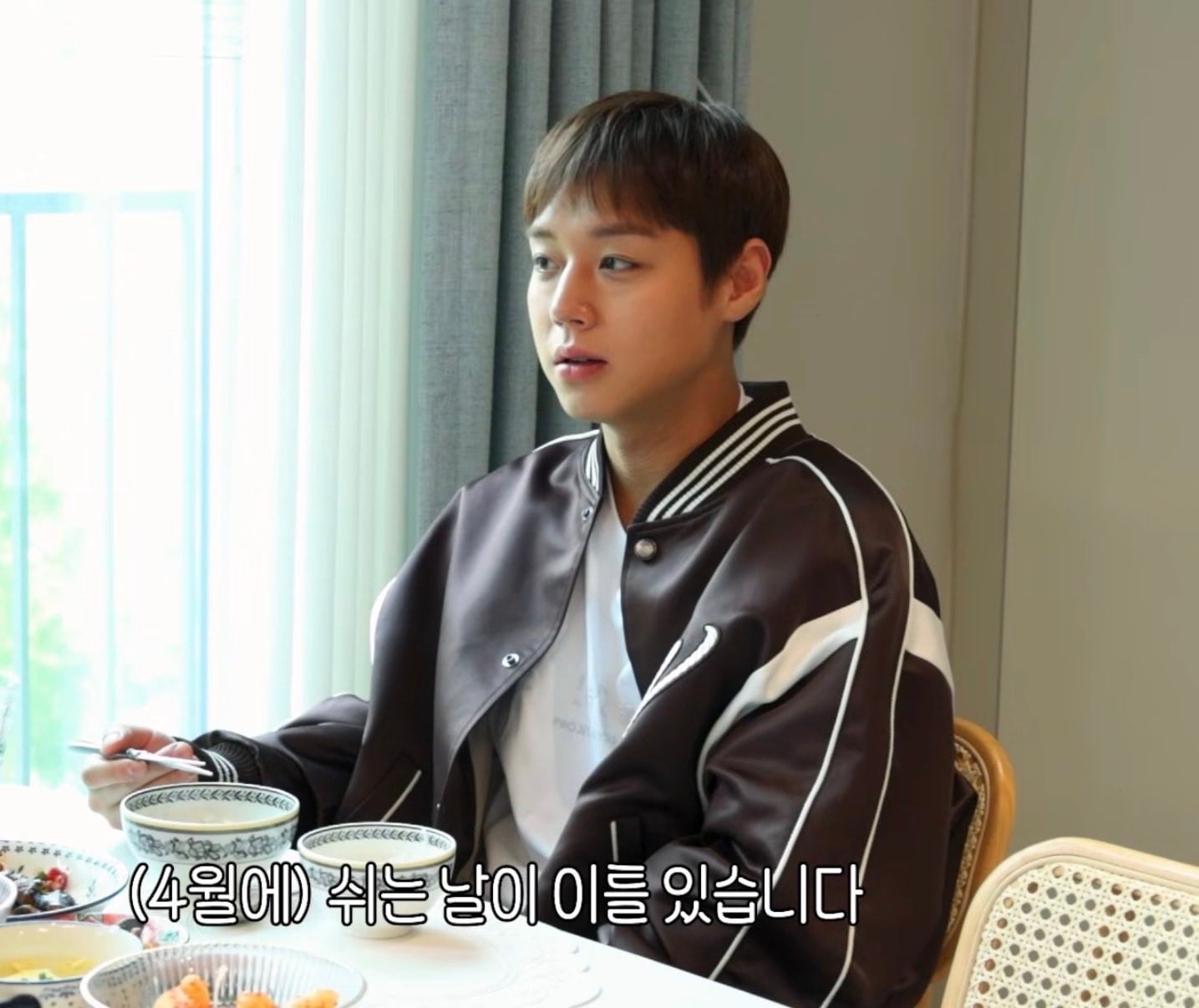 [잡담] 와 근데 박지훈 진짜 스케줄 뭐냐.. | 인스티즈